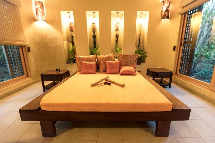 Leopard Beach Resort & Spa внутри