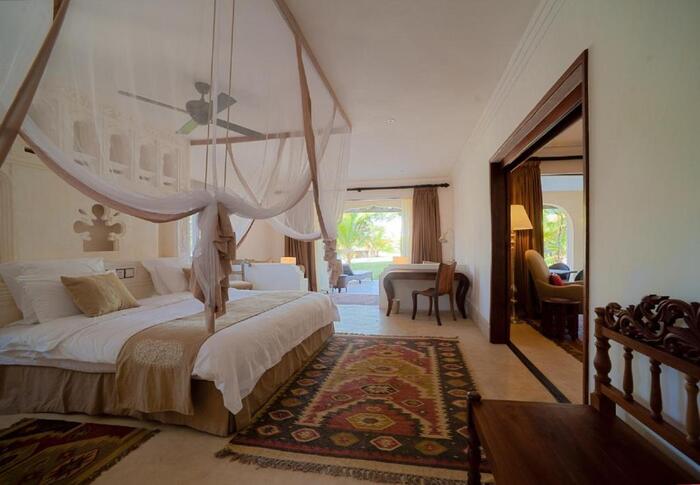 Swahili Beach Resort внутри