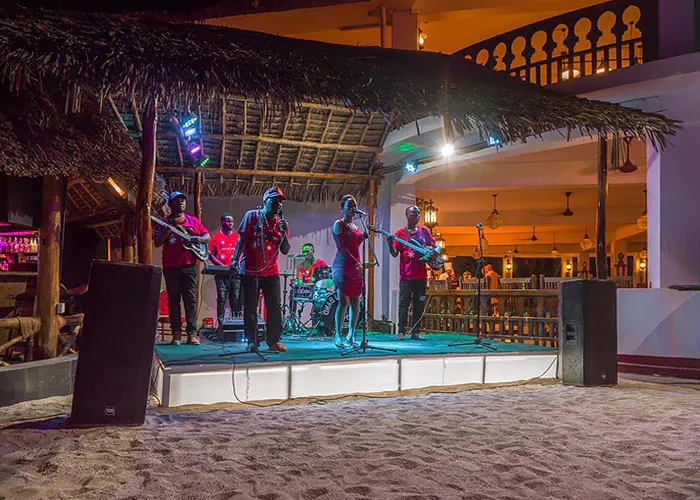 Отель DoubleTree Resort by Hilton Hotel Zanzibar - Nungwi