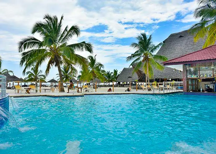 Отель Kendwa Rocks Beach Resort